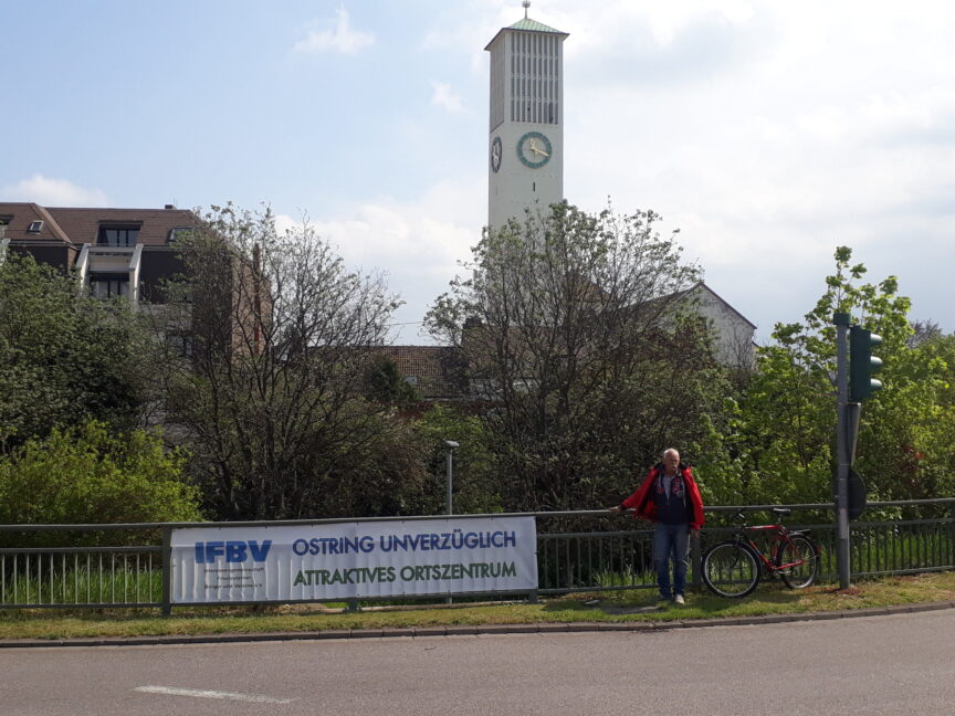 Manfred Wey, IFBV nach Anbringen des Banners